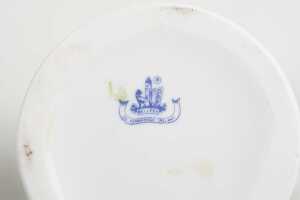 Four Belleek Shamrock porcelain vases - 6