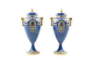 Pair of antique Royal Worcester porcelain urns, 1920