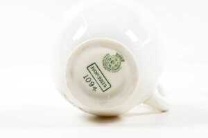 Four Royal Worcester white porcelain pieces - 4