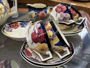 Royal Doulton 'Pansy' Art Deco porcelain tea setting for six - 2