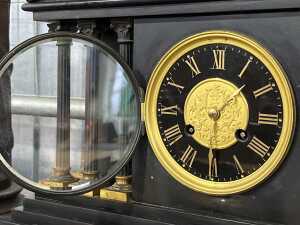 Antique French slate mantel clock - 5