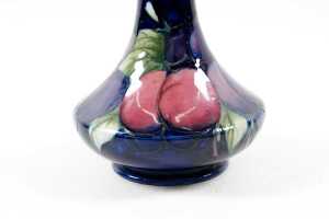 Moorcroft 'Wisteria' pottery vase - 2