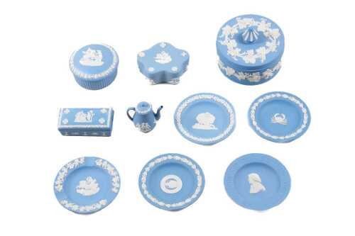 Ten pieces of Wedgwood Jasperware in Wedgwood blue