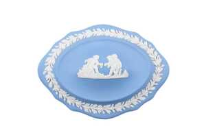 Seven pieces of Wedgwood Jasperware - 4