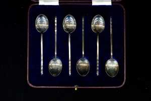 Set of six Walker & Hall Art Deco sterling silver coffee spoons, weight 34g - 2