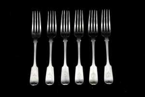 Set of six Victorian sterling silver forks, weight 308g