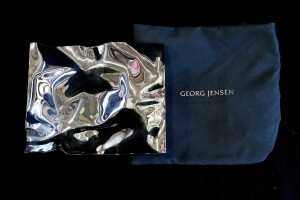 Three Gordon Hoselton animal figures and a George Jensen Verner Panton tray - 4