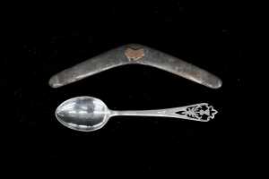 Four sterling silver pieces, weight 107g, plus a Norwegian 830 silver mounted server - 4