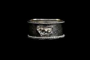 Four sterling silver pieces, weight 107g, plus a Norwegian 830 silver mounted server - 5