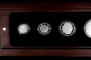 2014 Fine Silver Proof Year six-coin set, 61.62 grams - 3