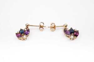 A pair of amethyst, sapphire, garnet and diamond earrings in 9 carat yellow gold - 3