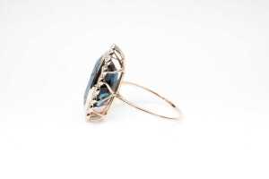A London blue topaz and diamond ring in 14 carat yellow gold - 3