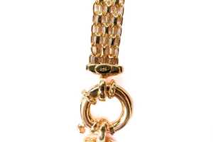 A mesh link bracelet in 9 carat yellow gold - 5