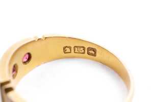 An antique garnet and seed pearl ring in 15 carat yellow gold - 5