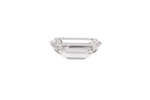 A Laboratory grown emerald cut diamond weighing 3.00ct - 2