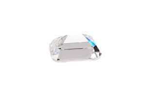 A Laboratory grown emerald cut diamond weighing 3.00ct - 3