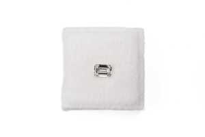 A Laboratory grown emerald cut diamond weighing 3.00ct - 4
