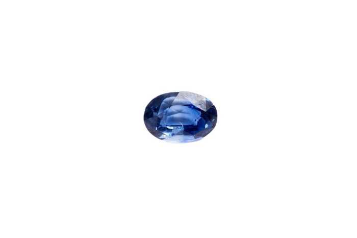 A natural oval Sri Lankan sapphire weighing 1.56ct.