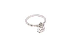A Laboratory grown diamond solitaire ring in platinum - 2