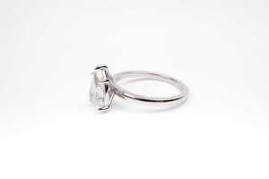 A Laboratory grown diamond solitaire ring in platinum - 3