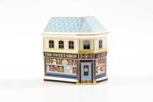 Two Royal Crown Derby porcelain miniature house figures in original boxes - 3