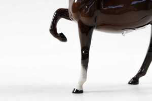 Royal Doulton porcelain horse figure - 4