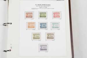 Naru Hingeless Seven Seas stamp album - 2