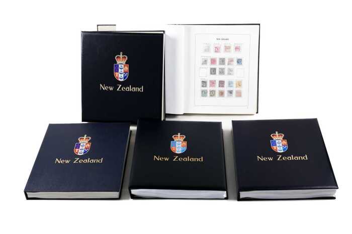 New Zealand stamp collection in five Davo albums