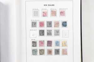 New Zealand stamp collection in five Davo albums - 2