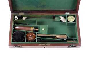 Antique mahogany pistol box with accessories - 2