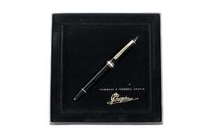 Montblanc Meisterst&uuml;ck classique fountain pen