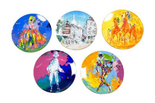 Five Royal Doulton Collectors International porcelain cabinet plates