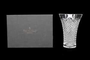 Waterford Crystal 'Alana' vase in original box. - 4