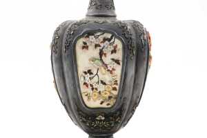 Antique Japanese silver vase - 3
