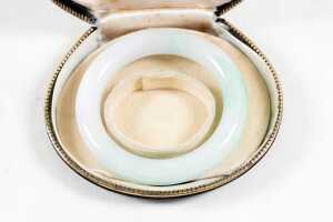 Jade bangle - 3