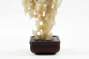 Chinese carved green jade scholar's rock - 3