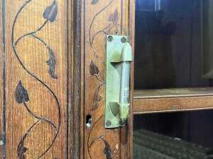 Asian display cabinet or bookcase - 5
