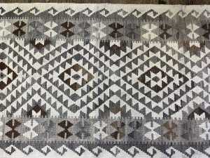 Afghan Kilim hand woven wool rug - 2