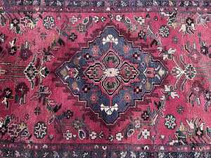 Persian Afshar Hamadan hand knotted wool hall runner rug, 317 x 104cm - 2
