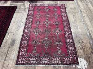 Persian Hamadan hand knotted wool rug