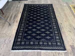 Pakistani Bukhara hand knotted wool rug
