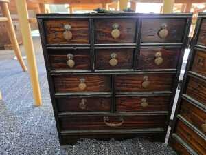 Chinese timber travelling medicine cabinet - 5