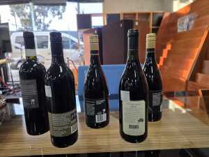 Mixed Australian red wine, five bottles - 4