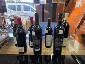 Mixed Australian red wine, seven bottles - 4
