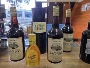 Mixed port and spirits, eight bottles - 3