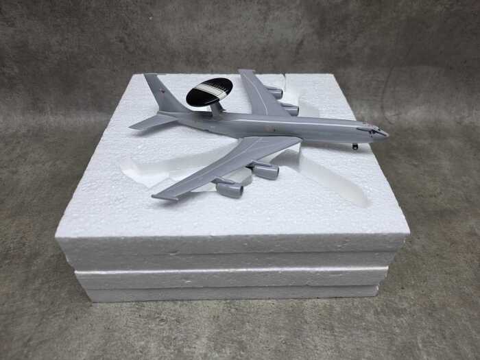 Boeing military aircraft 1:200 scale model Aeroplane