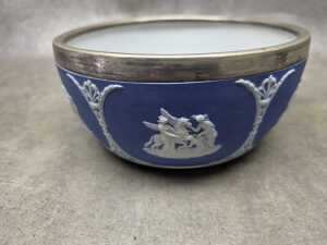 Wedgwood Jasperware porcelain bowl - 3