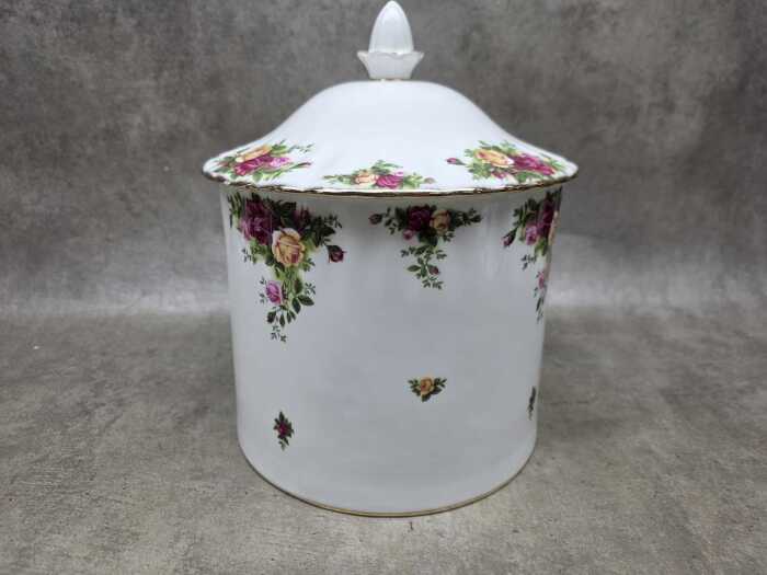 Royal Albert 'Old Country Roses' porcelain canister