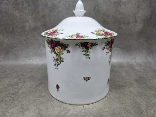 Royal Albert 'Old Country Roses' porcelain canister