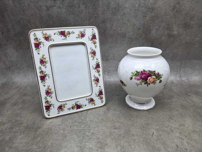 Two Royal Albert 'Old Country Roses' porcelain vase and 4x6" photo frame